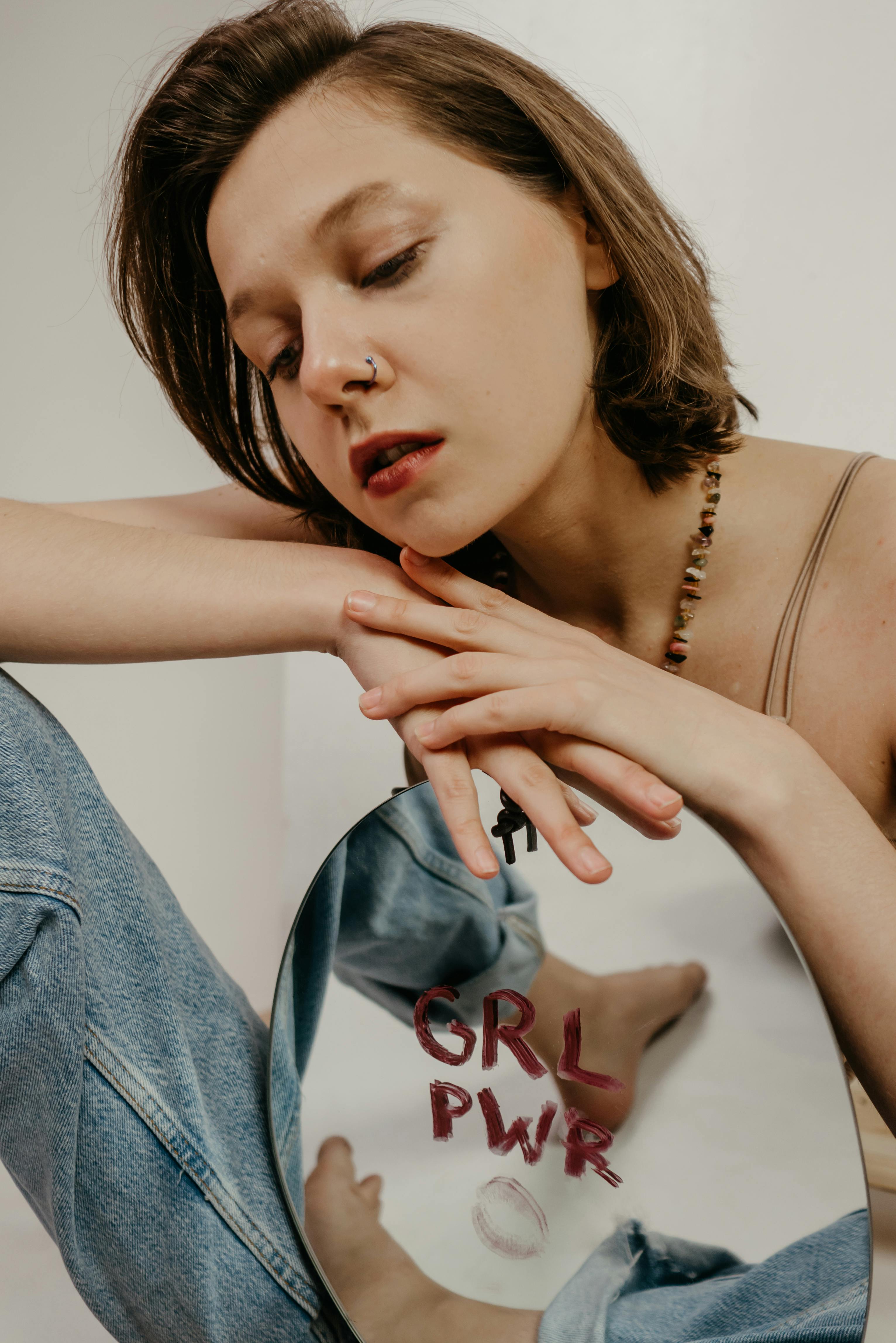 热门榜：国产剧海报